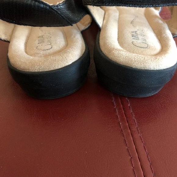 Mia Amore Black Strappy Sandals Size 9 - Picture 4 of 7
